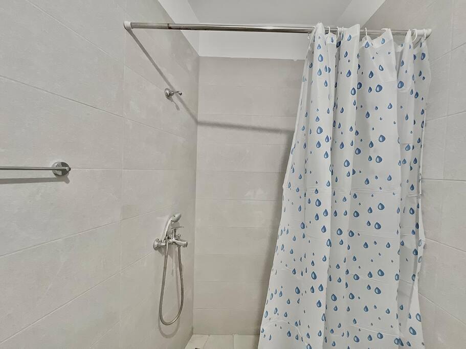 טיראנה Coral Apartment - City Center מראה חיצוני תמונה
