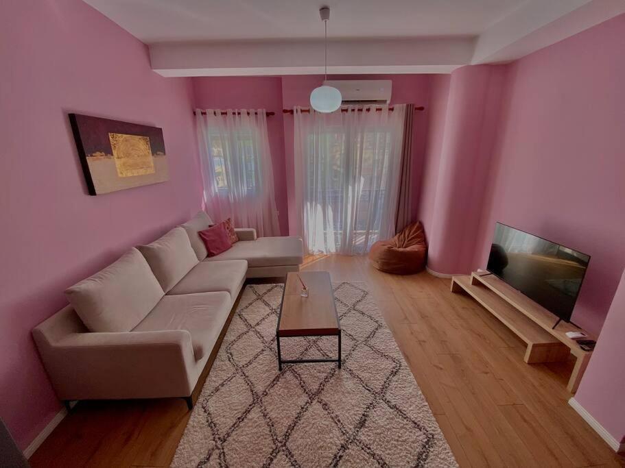 טיראנה Coral Apartment - City Center מראה חיצוני תמונה